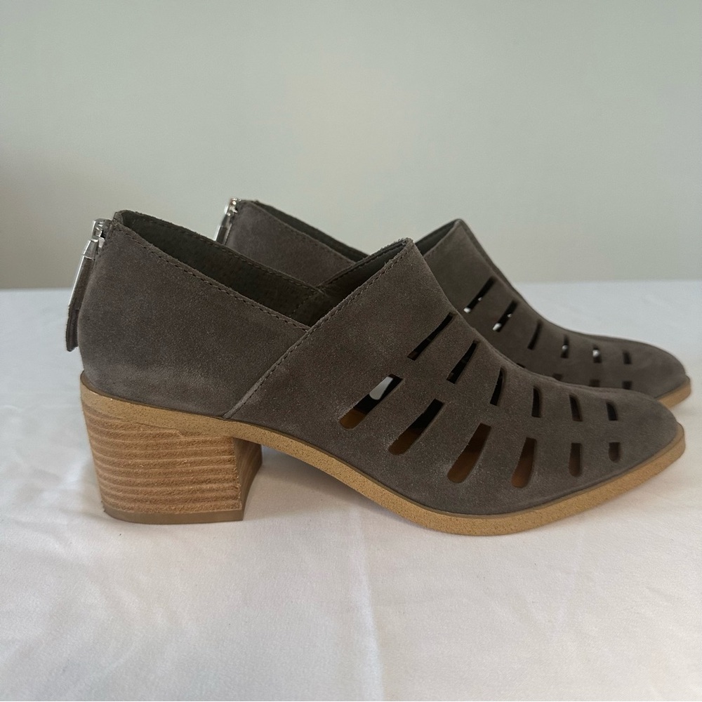 1. State Street Ilee Cutout Bootie, Size 9M/40, Grey Suede Leather
